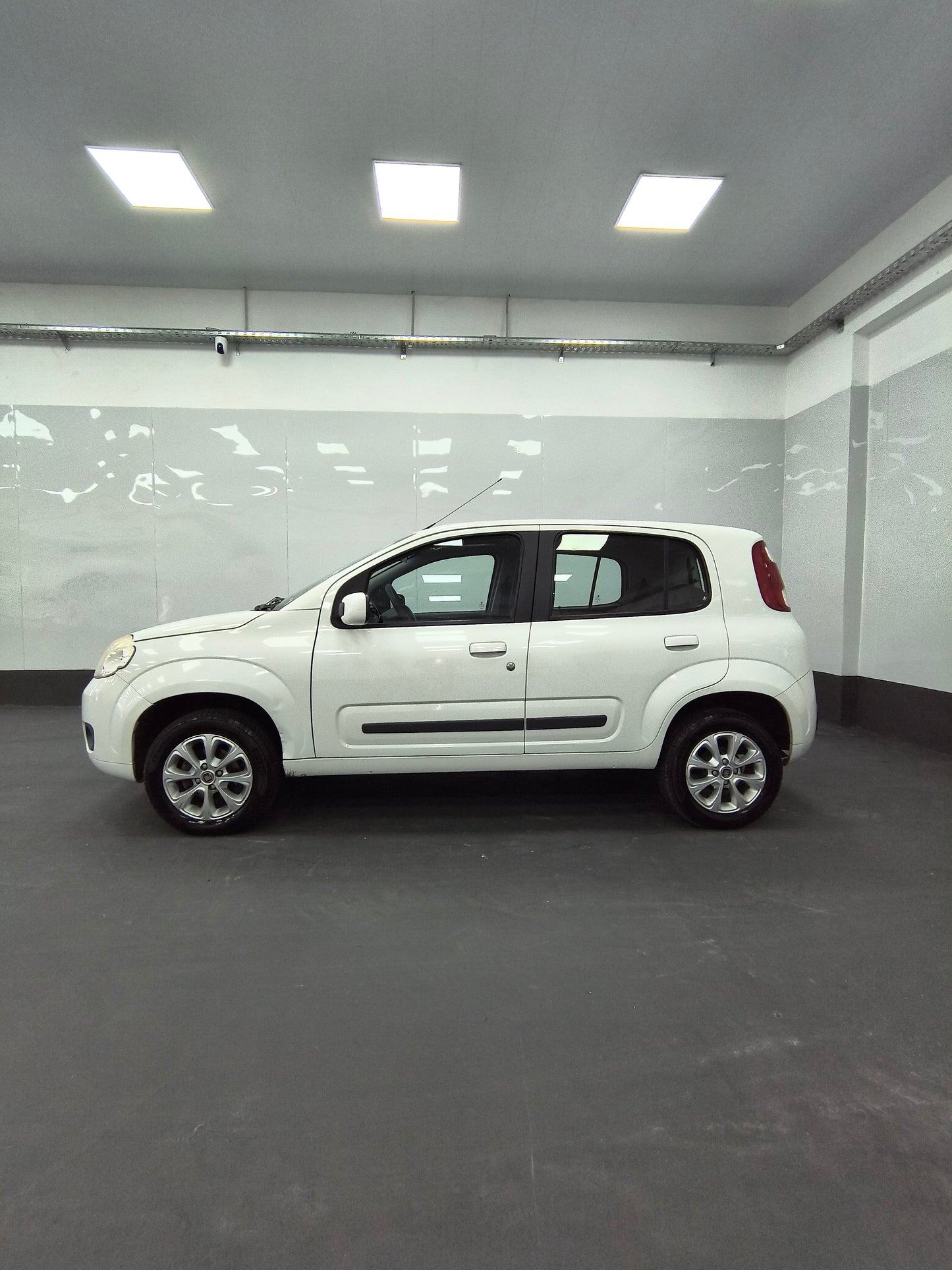 FIAT UNO WAY ATTRACTIVE - 2013 - 113.000 KMS - Belacar