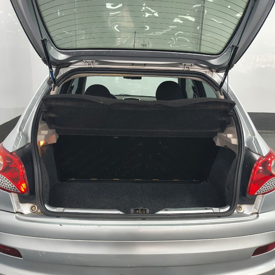 PEUGEOT 207 COMPACT - 2011 - 145.000 KMS - Belacar