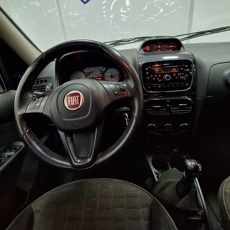 FIAT PALIO WEEKEND LOCKER SEG - 2013 - 188.000 KM - Belacar