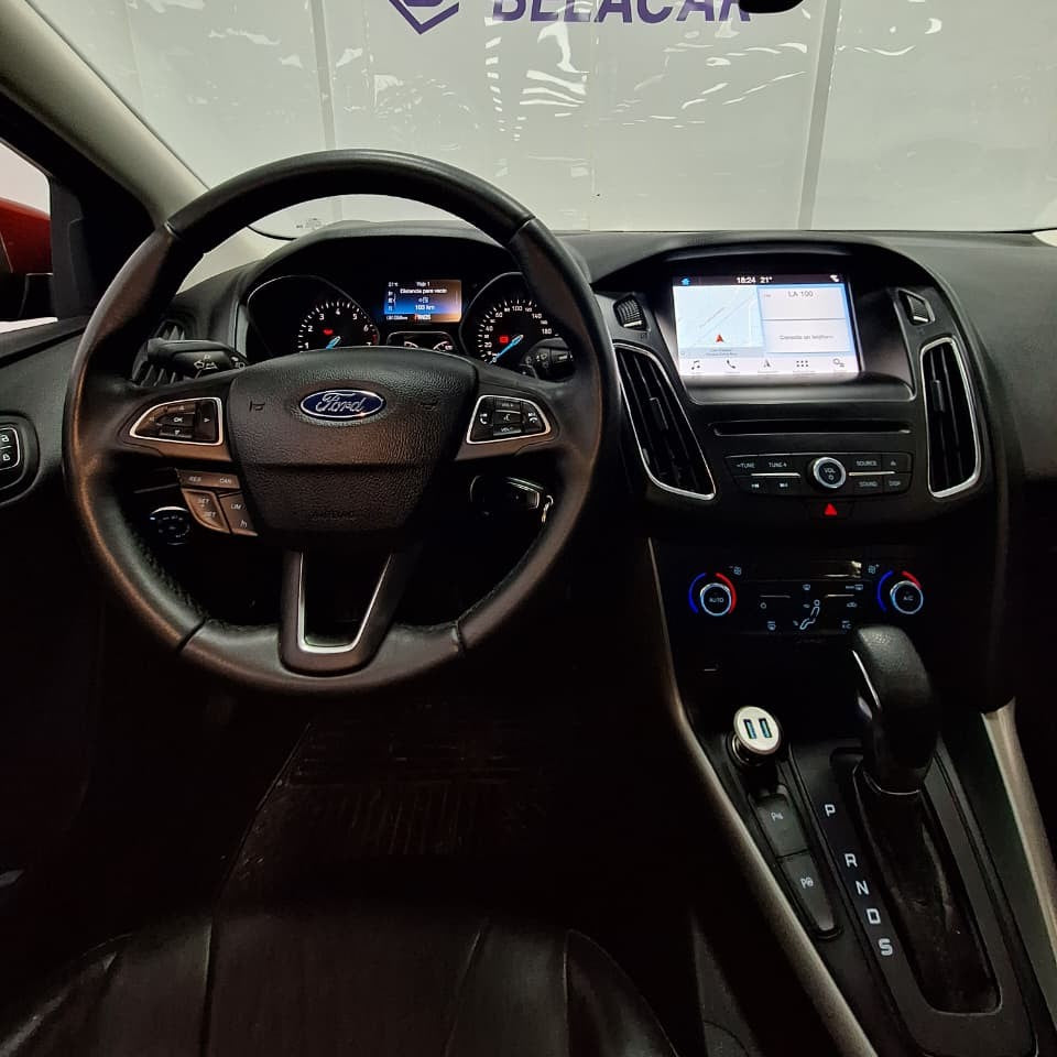 FORD FOCUS SE PLUS 2.0L AT - 2019 - 82.000 KMS