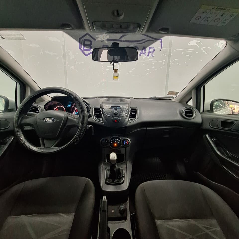 FORD FIESTA S 1.6L - 2015 - 135.000 KMS - Belacar