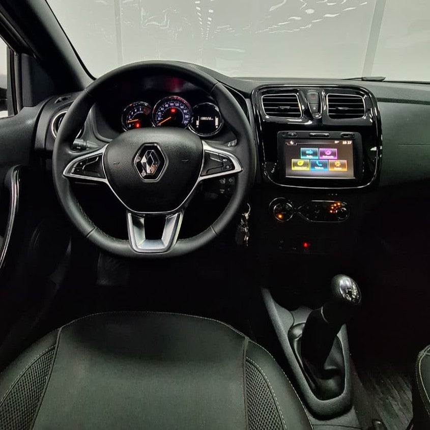 RENAULT LOGAN INTENSE - 2021 - 138.000 KMS - Belacar