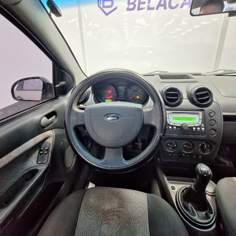 FORD FIESTA MAX 1.6L - 2010 - 193.000 KMS - Belacar