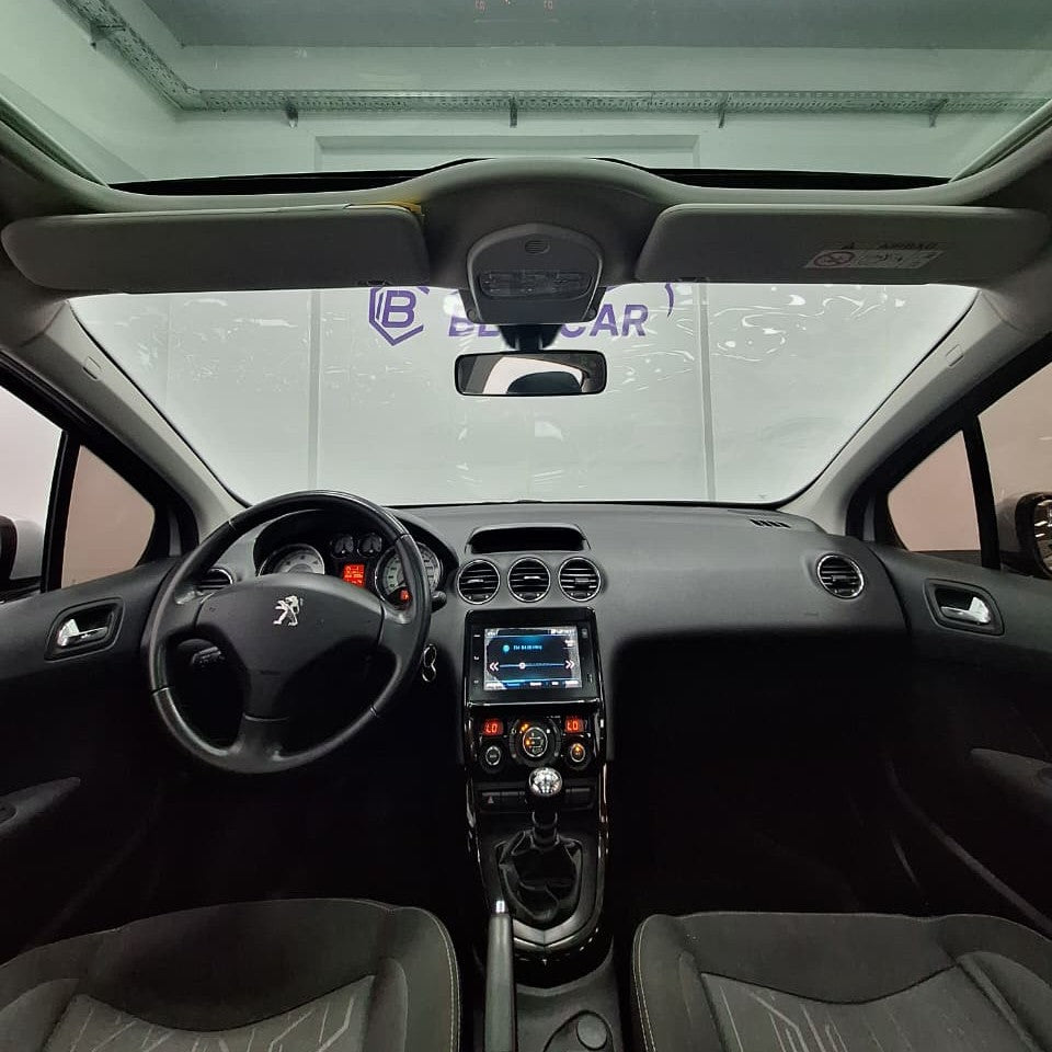 PEUGEOT 308 ALLURE HDI – 2020 – 147000 KM