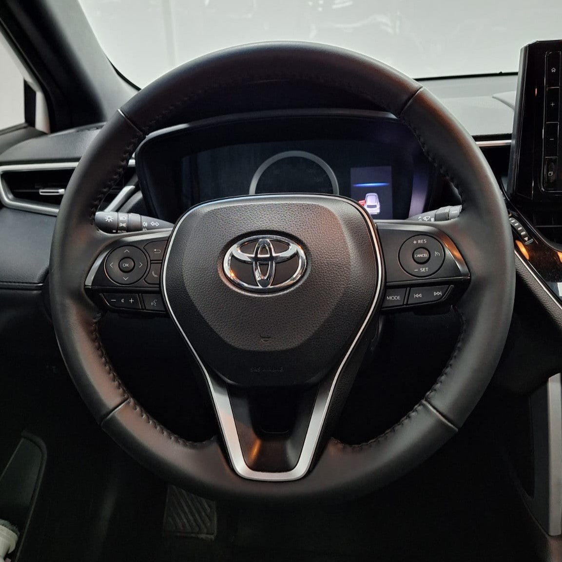 TOYOTA COROLLA CROSS XEI CVT – 2022 – 50000 KMS