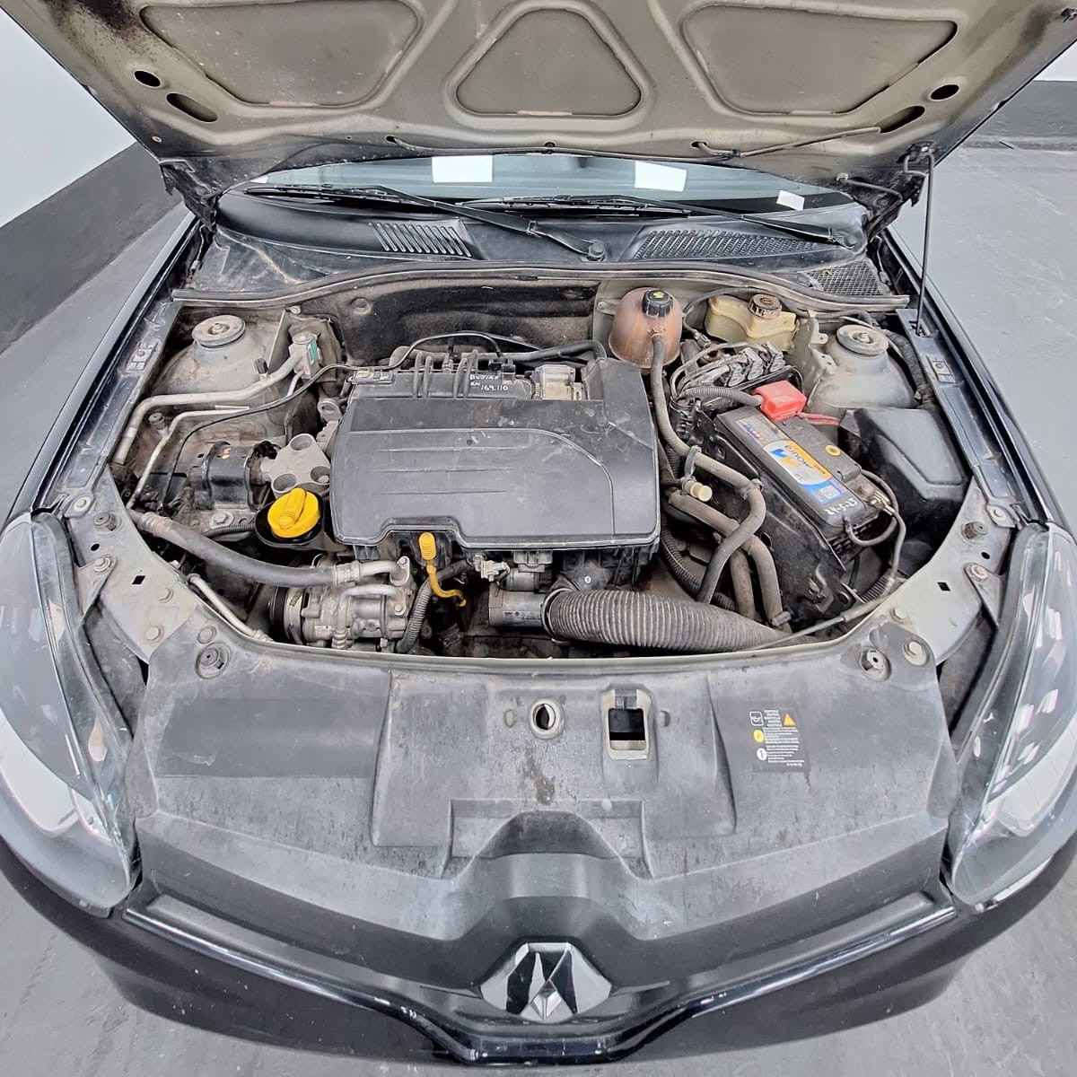 RENAULT CLIO MIO CONFORT - 2015 - 179.000 KMS - Belacar