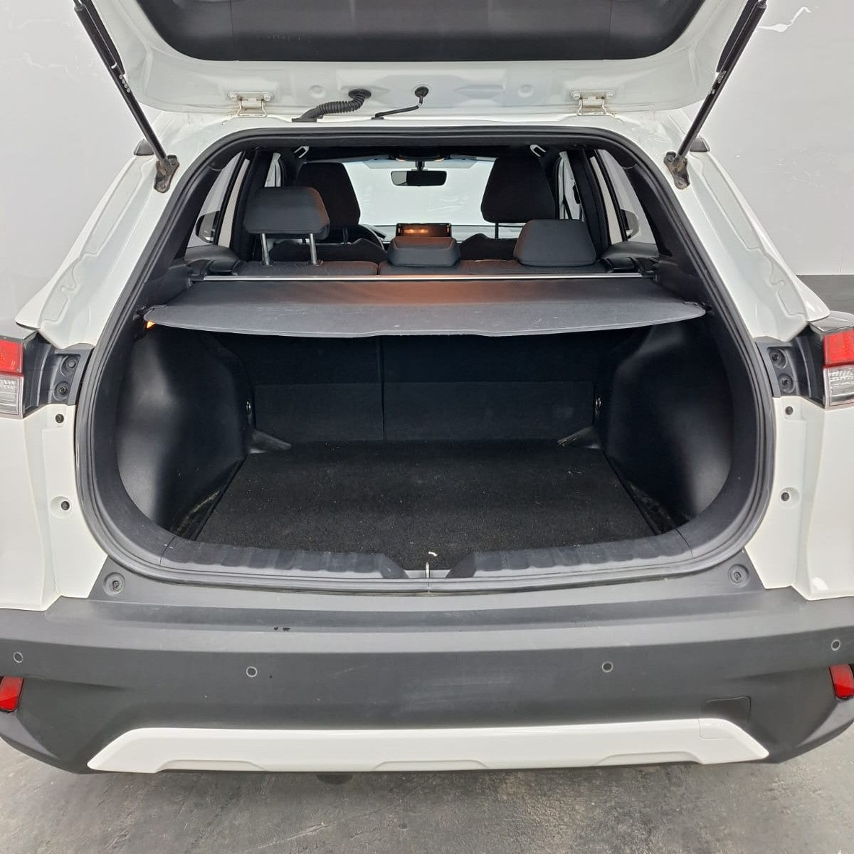 TOYOTA COROLLA CROSS XEI CVT – 2022 – 50000 KMS