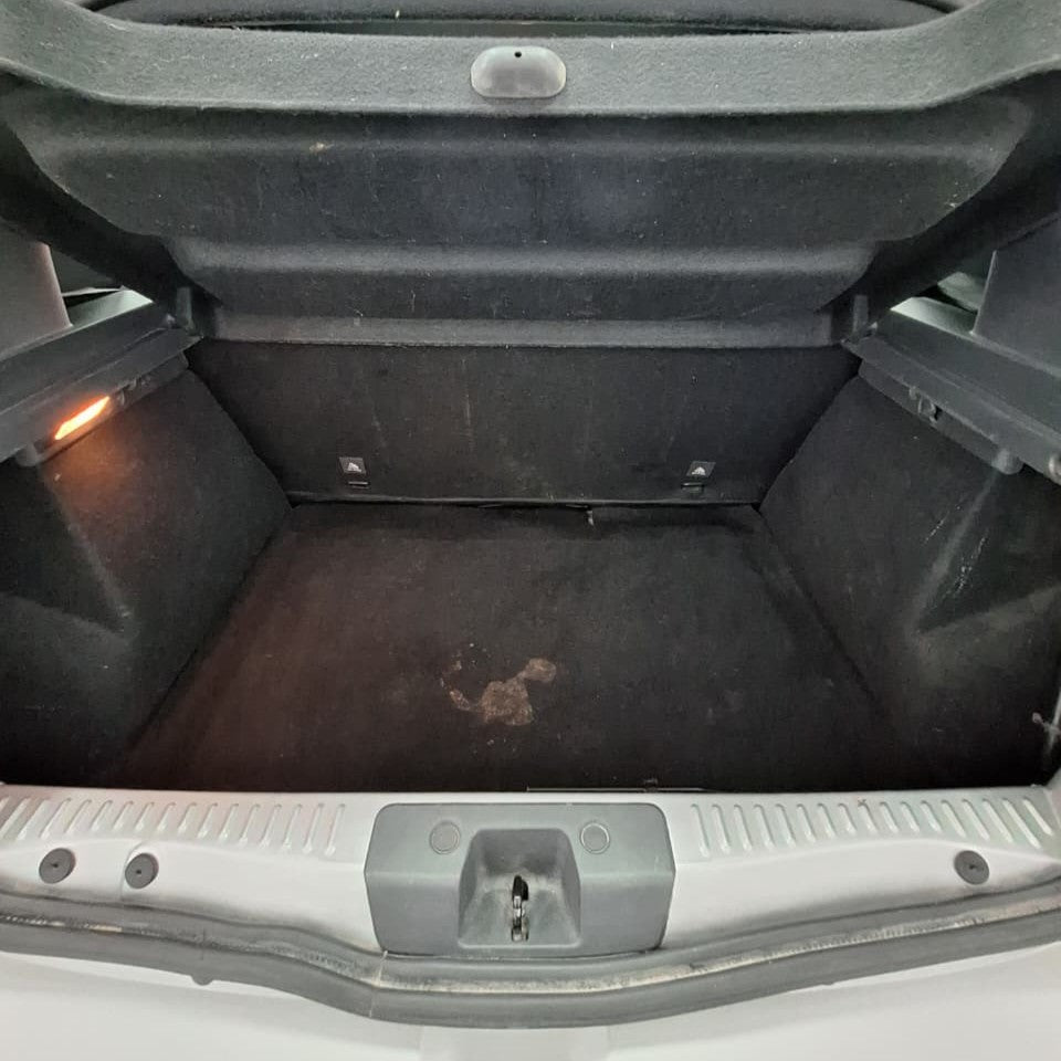 RENAULT SANDERO ZEN - 2023 -  24.000 KMS