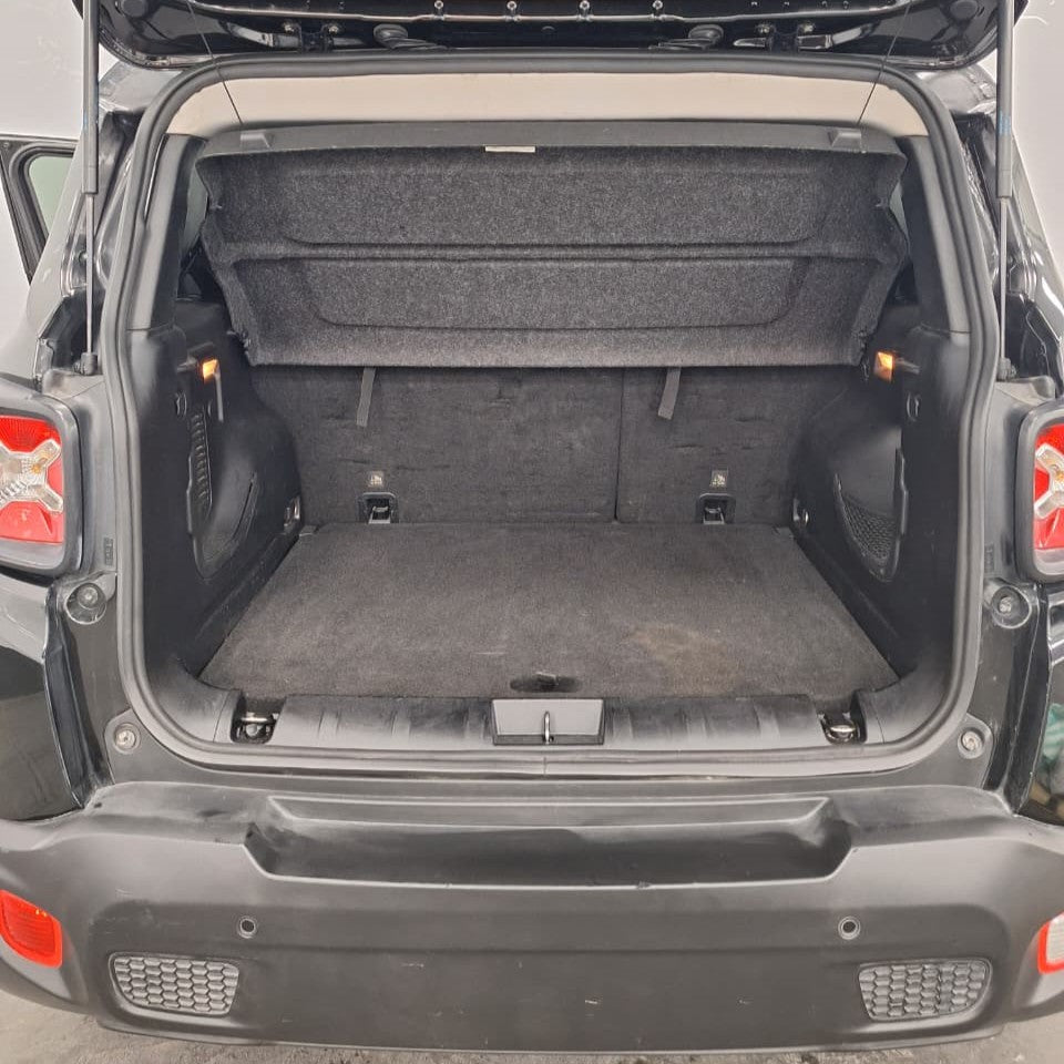 JEEP RENEGADE SPORT - 2016 -  85.000 KMS - Belacar