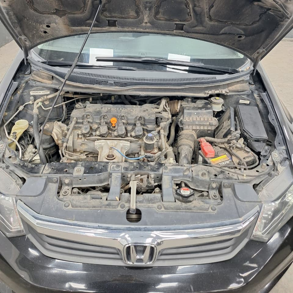 HONDA CIVIC LXS AT - 2012 - 243.000 KMS