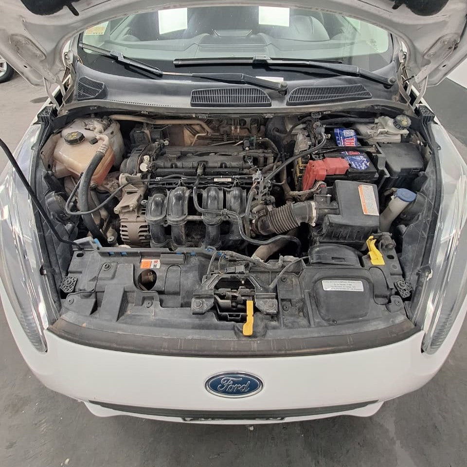 FORD FIESTA S 1.6L - 2015 - 135.000 KMS - Belacar