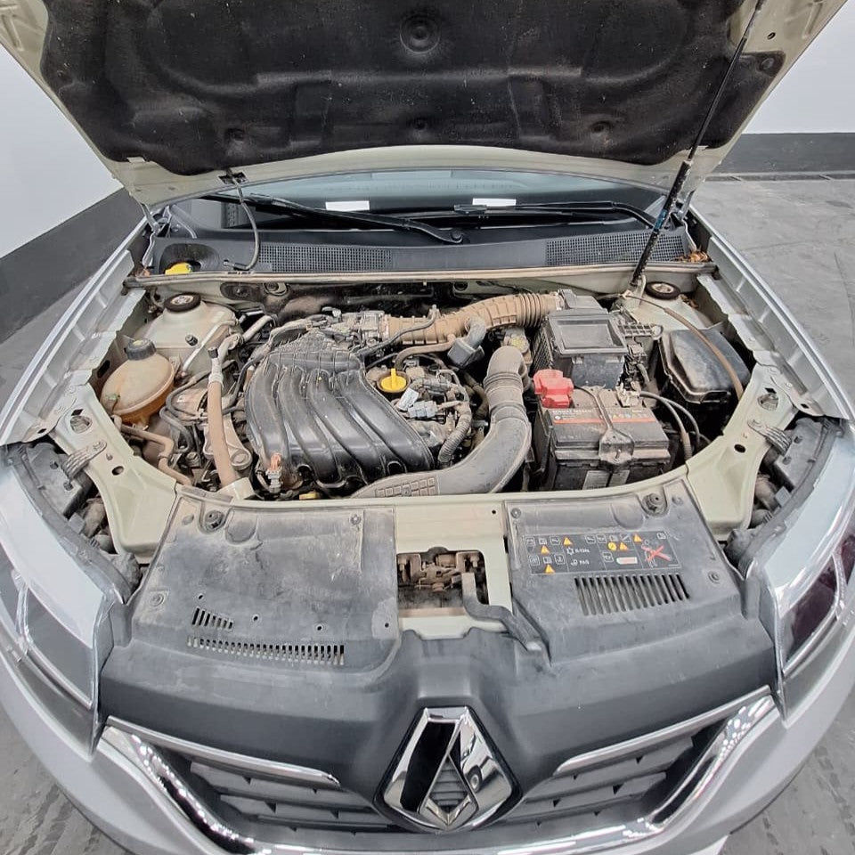 RENAULT SANDERO ZEN - 2023 -  24.000 KMS