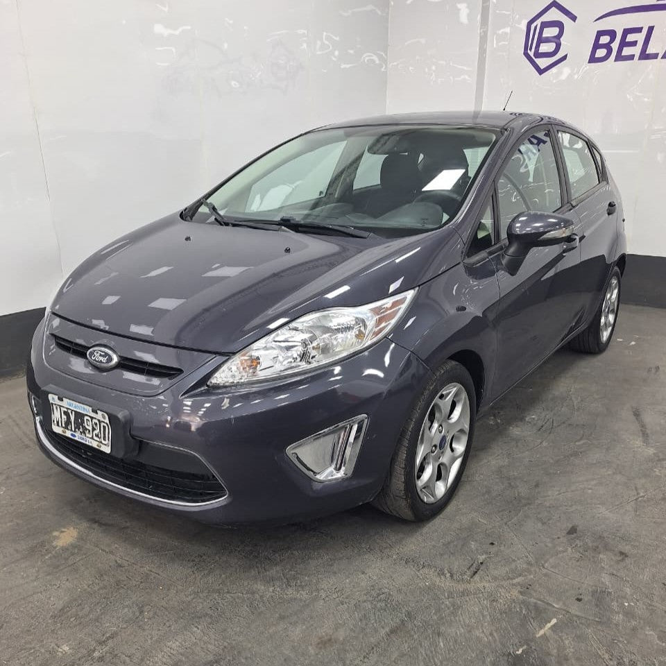 FORD FIESTA KD TITANIUM - 2013 - 125.000 KMS - Belacar