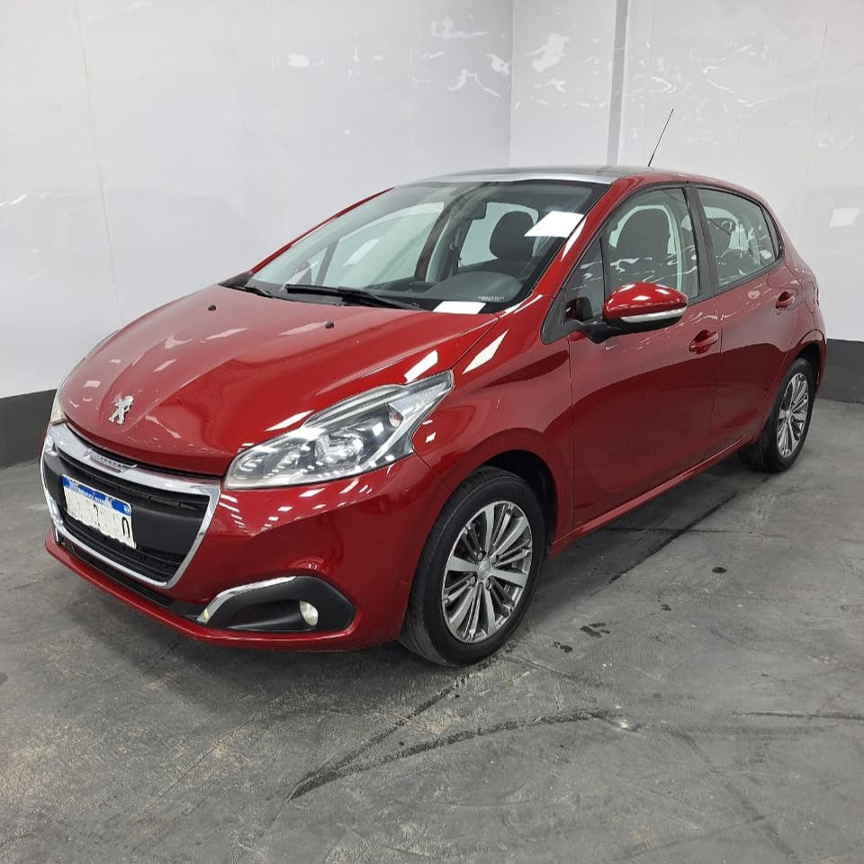 PEUGEOT 208 ALLURE TOUCHSCREEN – 2016 – 117000 KM