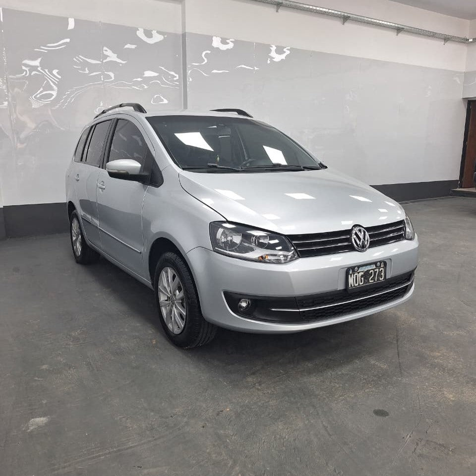 VOLKSWAGEN SURAN HIGHLINE - 2013 - 162.000 KMS
