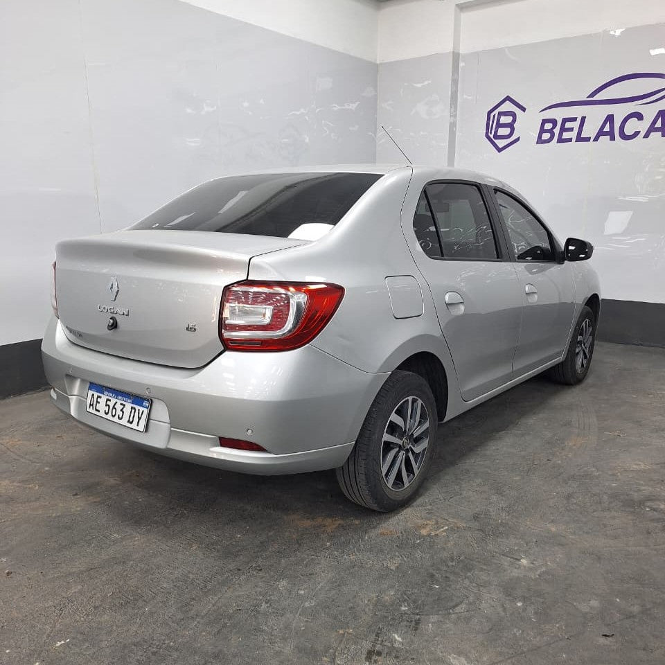 RENAULT LOGAN INTENSE - 2021 - 138.000 KMS - Belacar