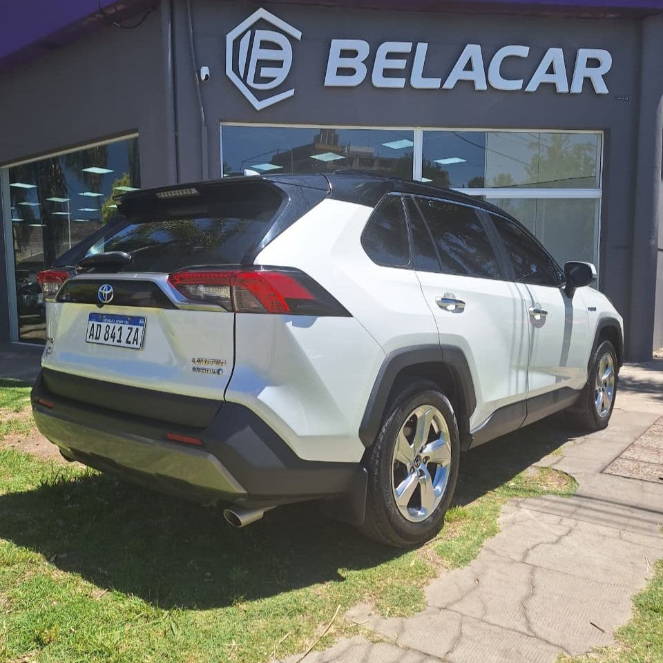 TOYOTA RAV 4 HYBRID – 2019 –116000 KMS