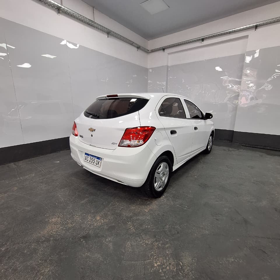 CHEVROLET ONIX JOY LS+ - 2018 - 117.000 KMS - Belacar