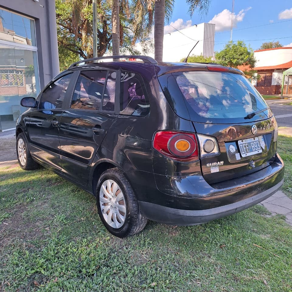 VOLKSWAGEN SURAN CONFORTLINE - 2009 - 292.000 KMS - Belacar
