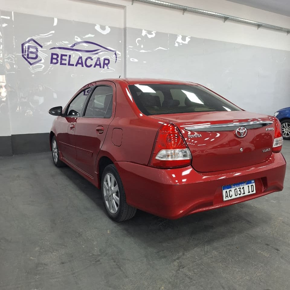 TOYOTA ETIOS XLS 1.5 AT – 2017 – 119000 KMS