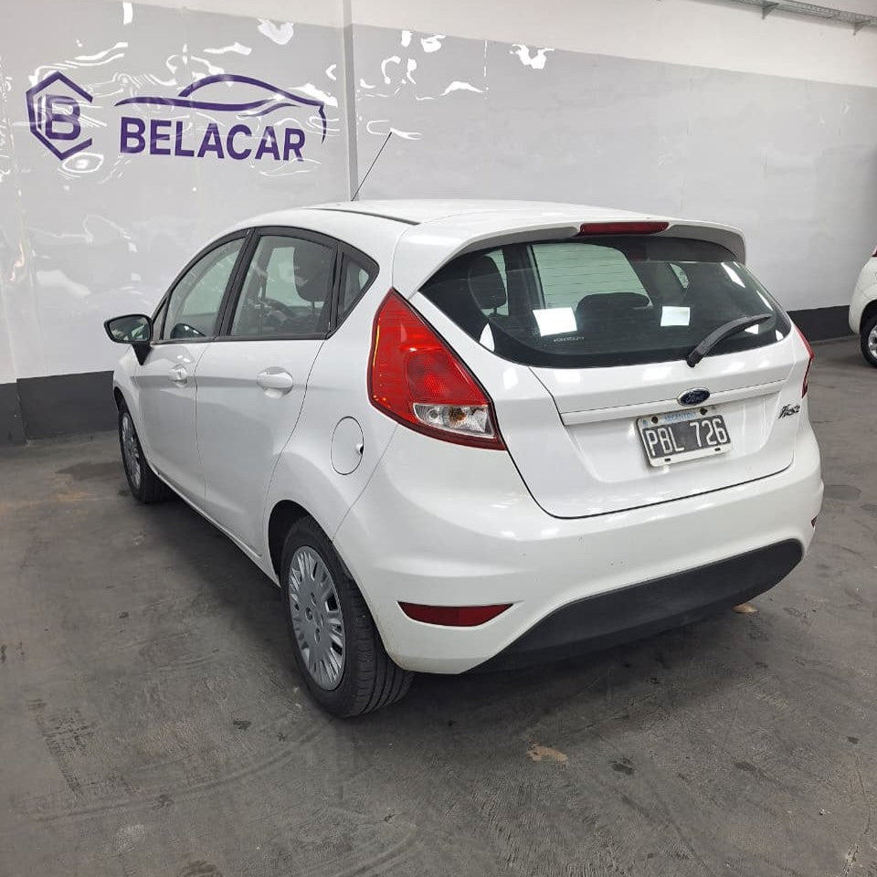 FORD FIESTA S 1.6L - 2015 - 135.000 KMS - Belacar