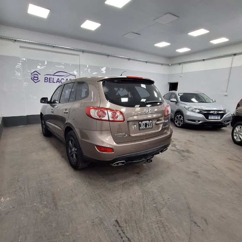 HYUNDAI SANTA FE GLS 2WD 2.4 7as – 2010 – 260.000 KMS