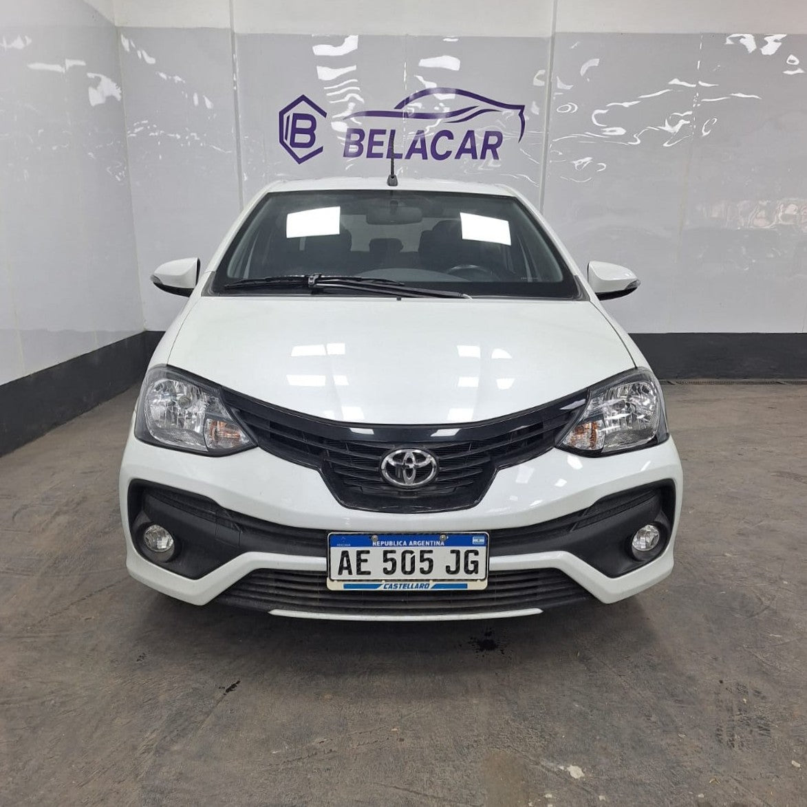 TOYOTA ETIOS XLS 1.5 MT – 2020 – 28000 KMS