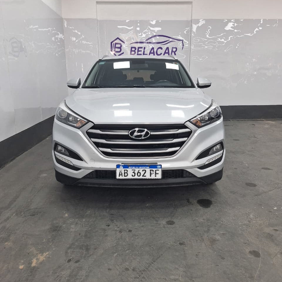 HYUNDAI TUCSON 2WD 2.0 – 2017 – 82.000 KMS