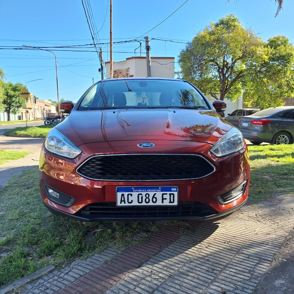 FORD FOCUS S 1.6L MT - 2017 - 43.000 KMS