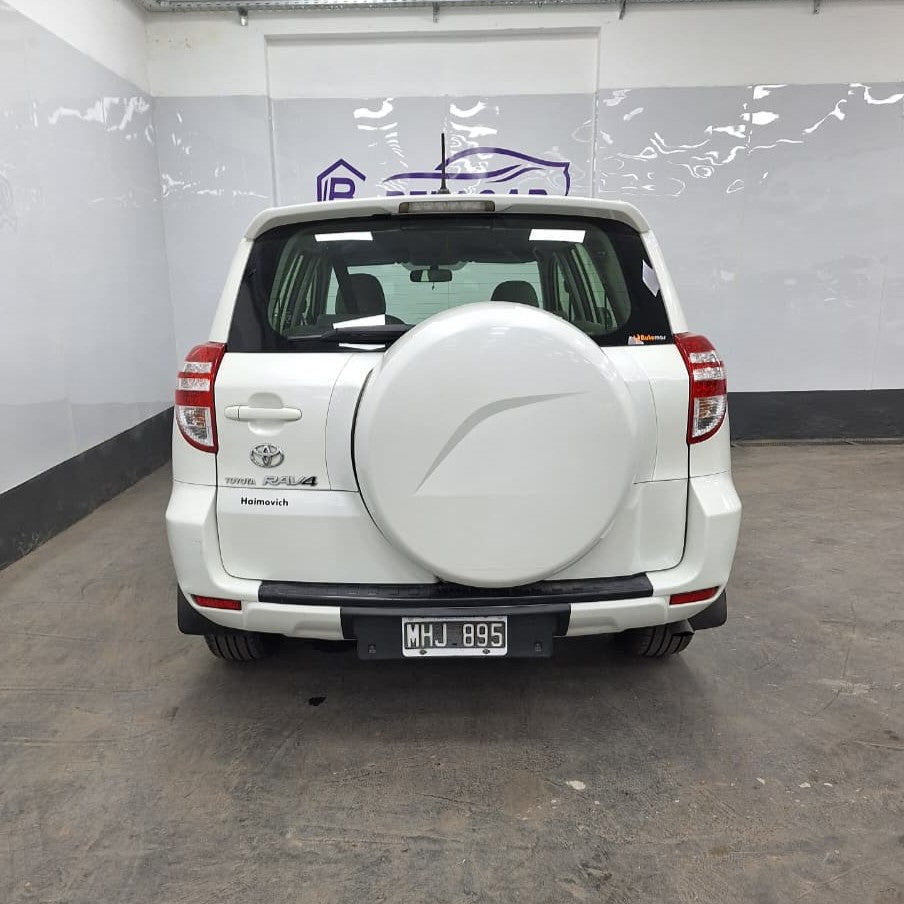 TOYOTA RAV4 4 2.4 AT - 2013 - 247000 KM