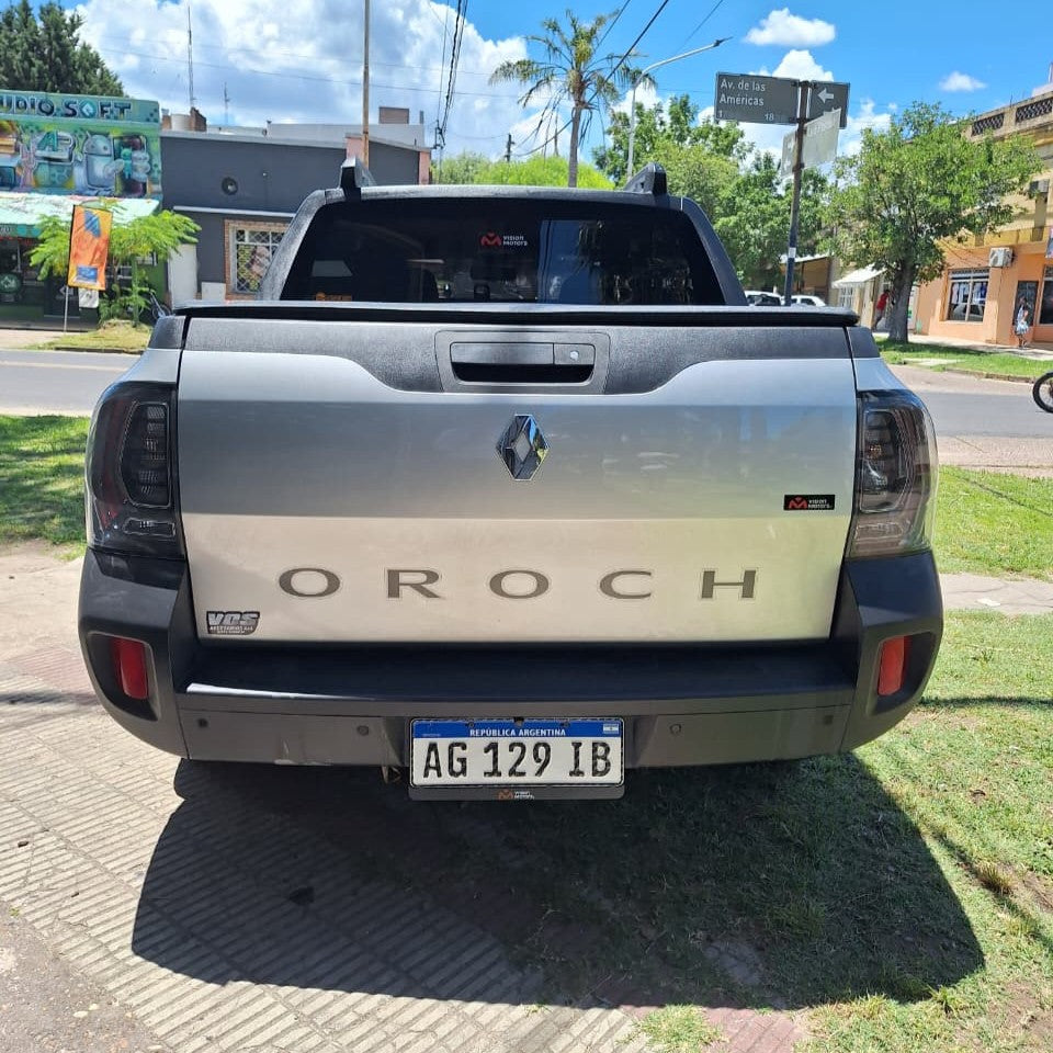 RENAULT DUSTER OROCH EMOTION - 2023 -  67.000 KMS