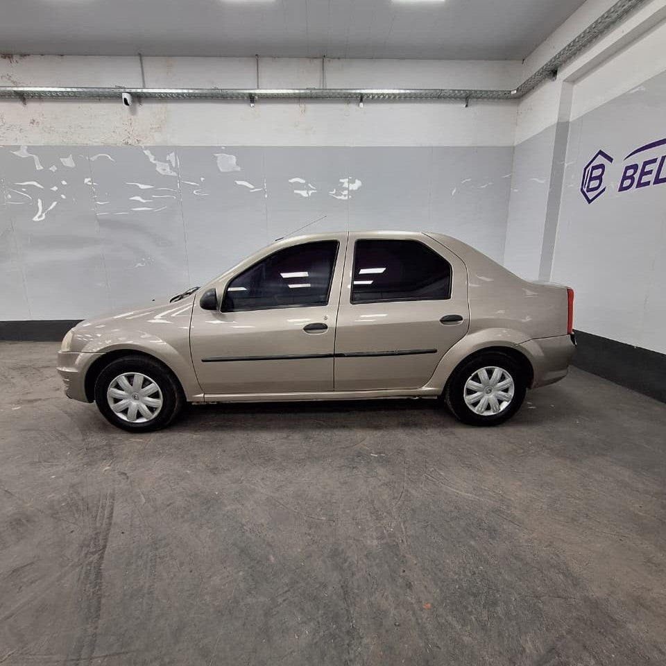 RENAULT LOGAN PACK II - 2013 - 211.000 KMS
