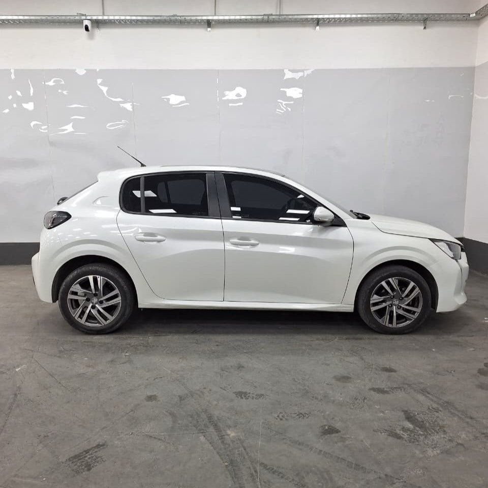 PEUGEOT 208 ALLURE – 2021 – 87000 KM