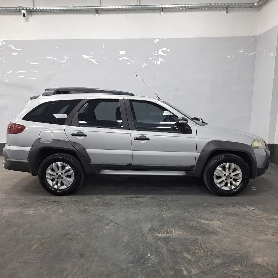 FIAT PALIO WEEKEND LOCKER SEG - 2013 - 188.000 KM - Belacar