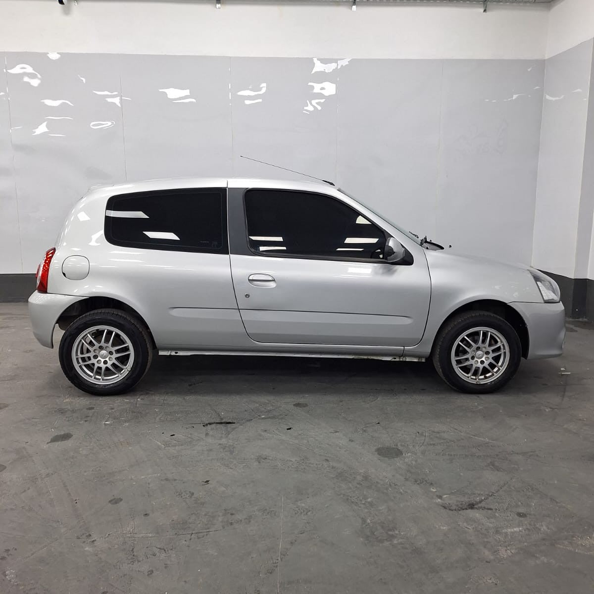 RENAULT CLIO MIO 3P PACK SAT - 2016 -  54.000 KMS