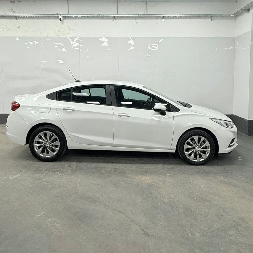 CHEVROLET CRUZE LT - 2018 - 81.000 KMS - Belacar