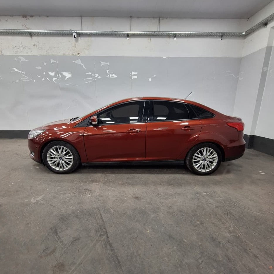 FORD FOCUS SE PLUS 2.0L AT - 2019 - 82.000 KMS