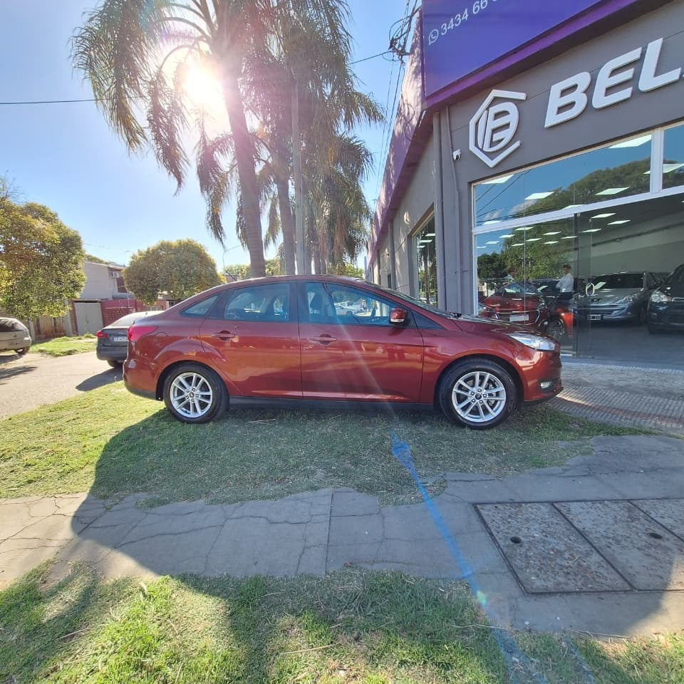 FORD FOCUS S 1.6L MT - 2017 - 43.000 KMS