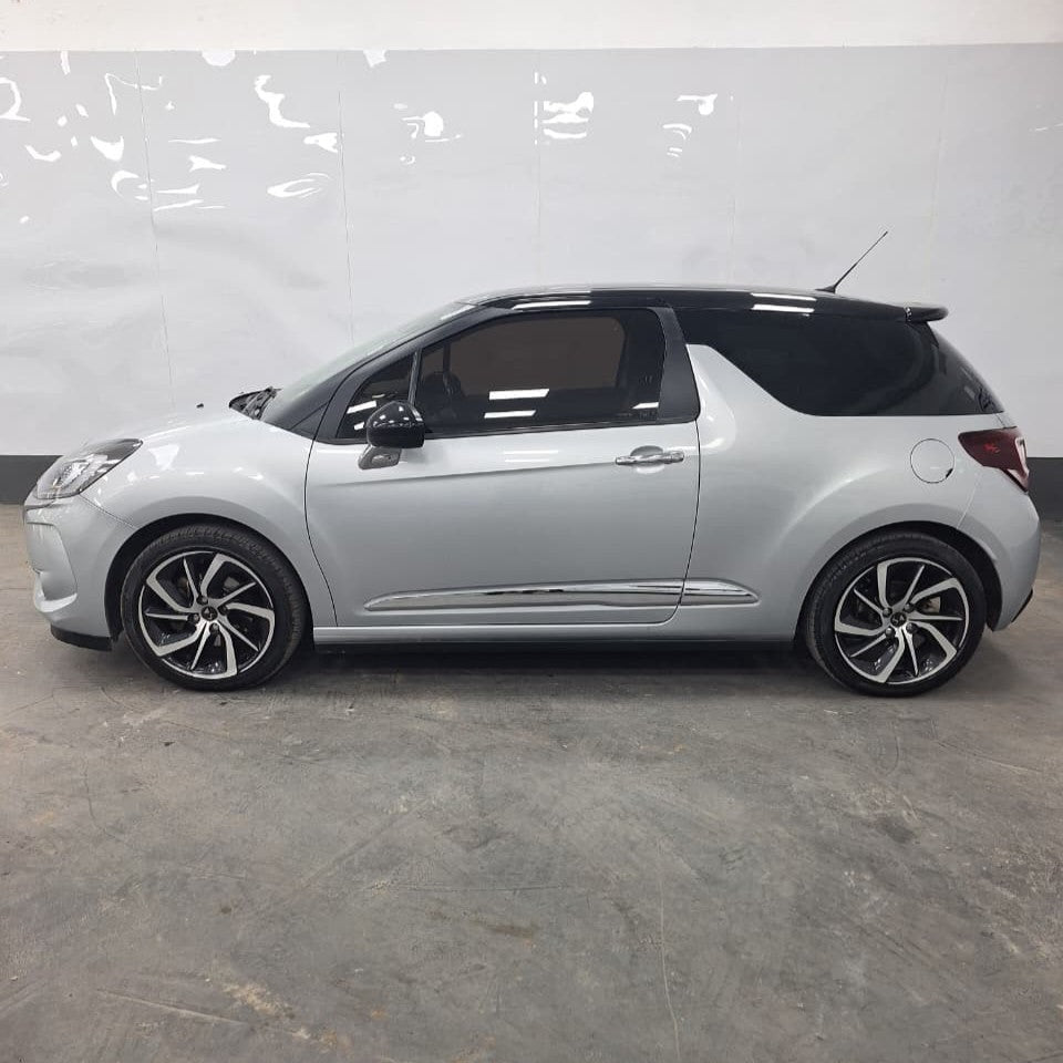 DS 3 SPORT CHIC - 2017 - 90.000 KMS