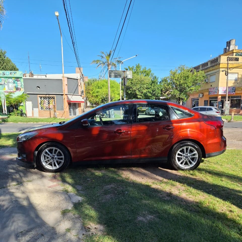 FORD FOCUS S 1.6L MT - 2017 - 43.000 KMS