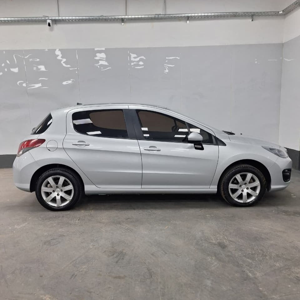 PEUGEOT 308 ALLURE HDI – 2020 – 147000 KM
