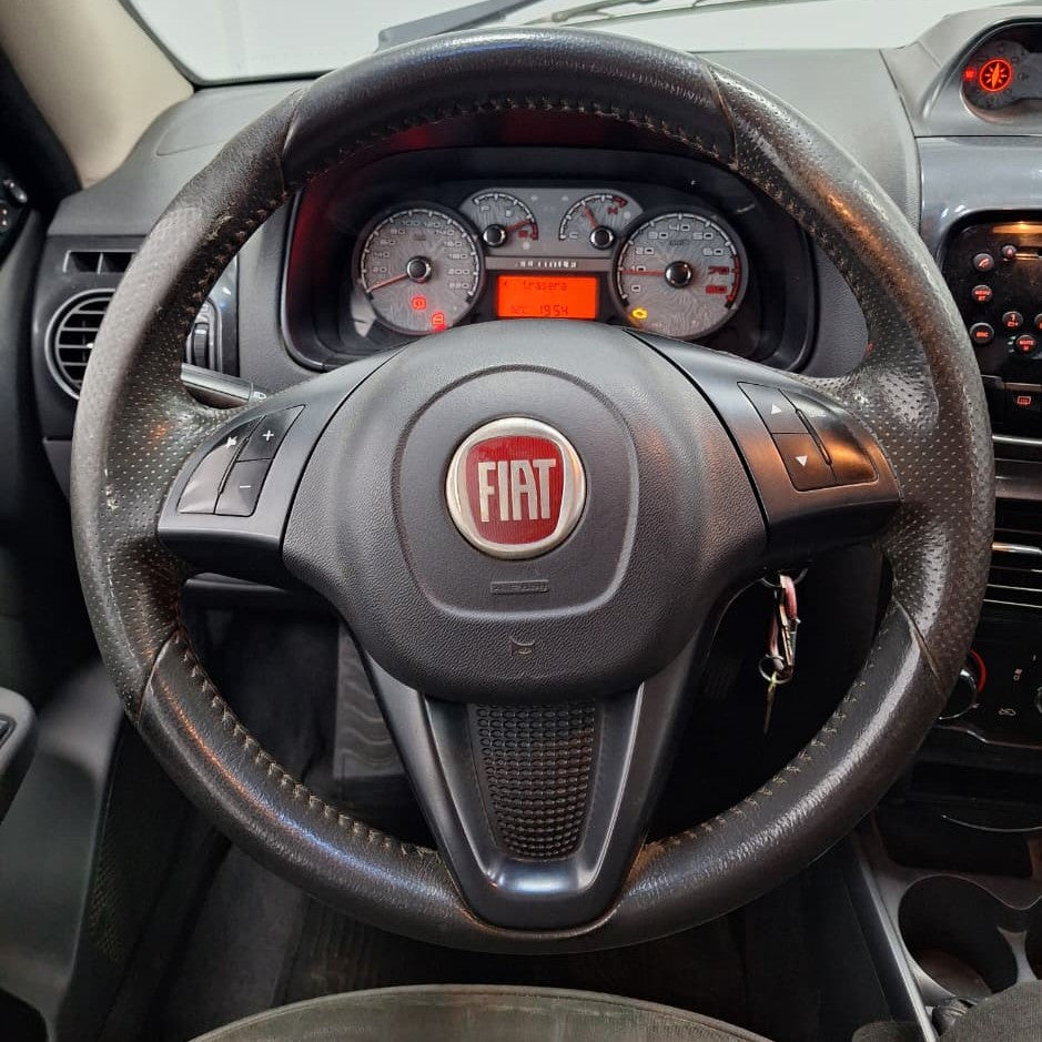 FIAT PALIO WEEKEND LOCKER SEG - 2013 - 188.000 KM - Belacar