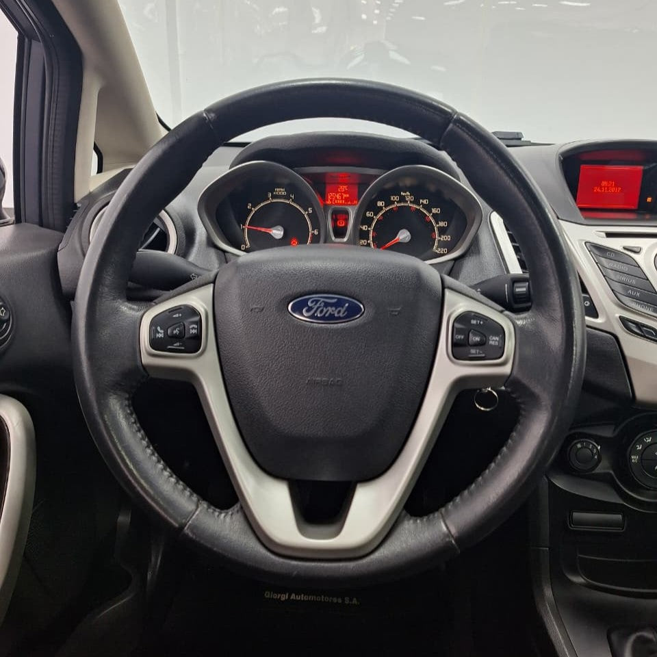 FORD FIESTA KD TITANIUM - 2013 - 125.000 KMS - Belacar