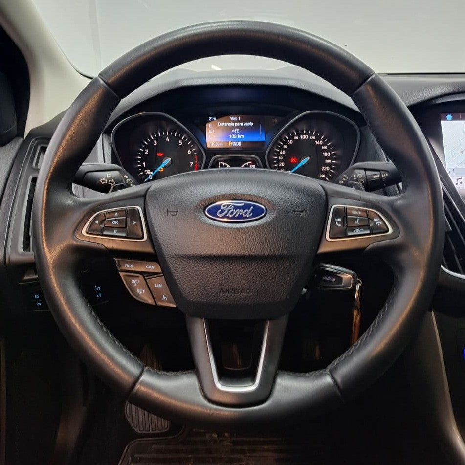 FORD FOCUS SE PLUS 2.0L AT - 2019 - 82.000 KMS