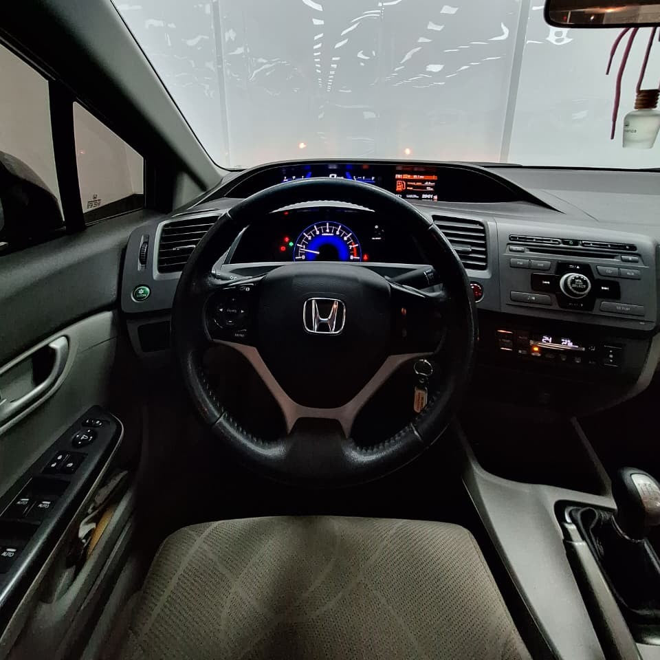 HONDA CIVIC LXS MT - 2015 - 140.000 KMS - Belacar