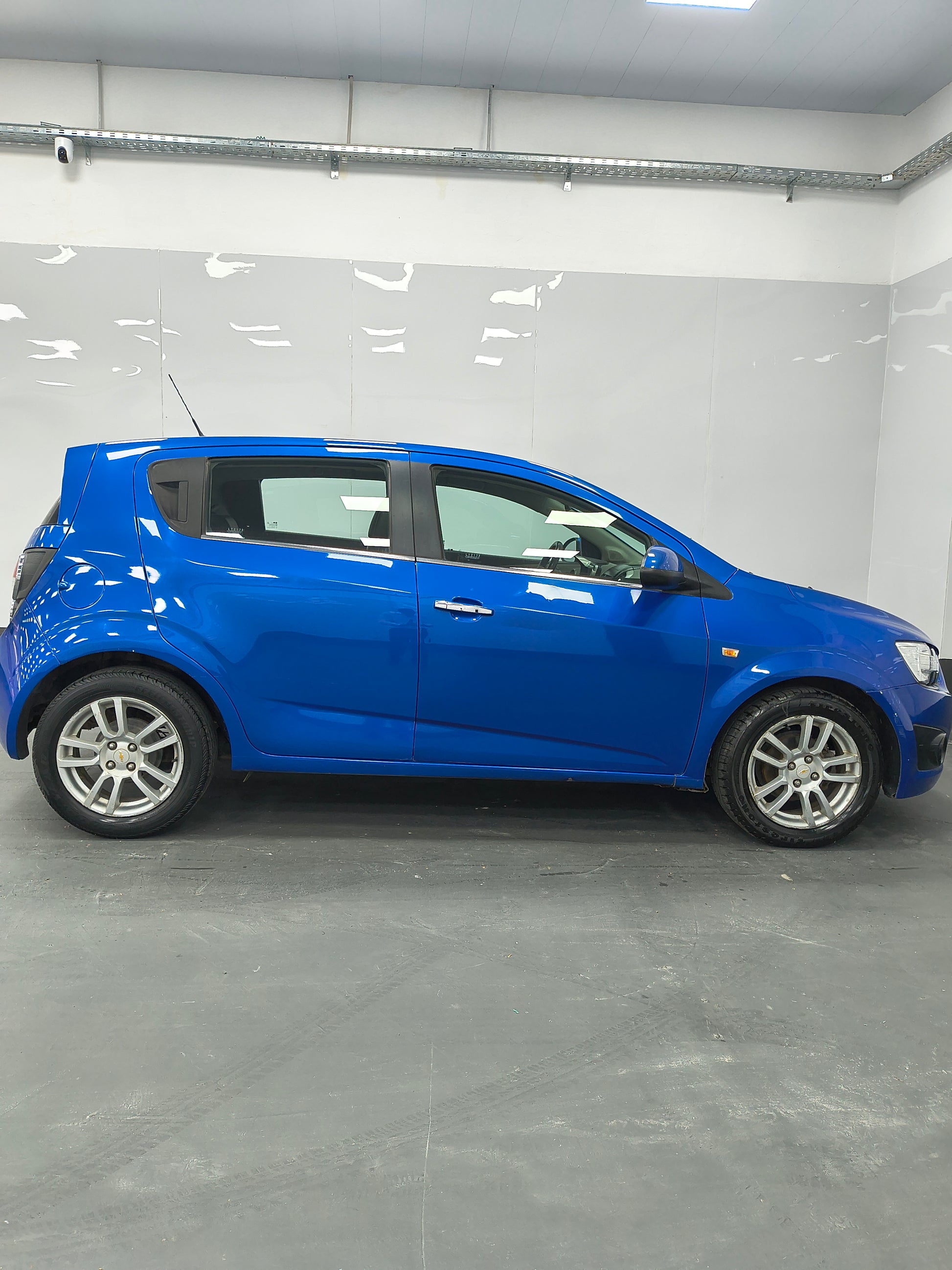 CHEVROLET SONIC LTZ 5 PUERTAS - 2012 - 96.000 KMS - Belacar
