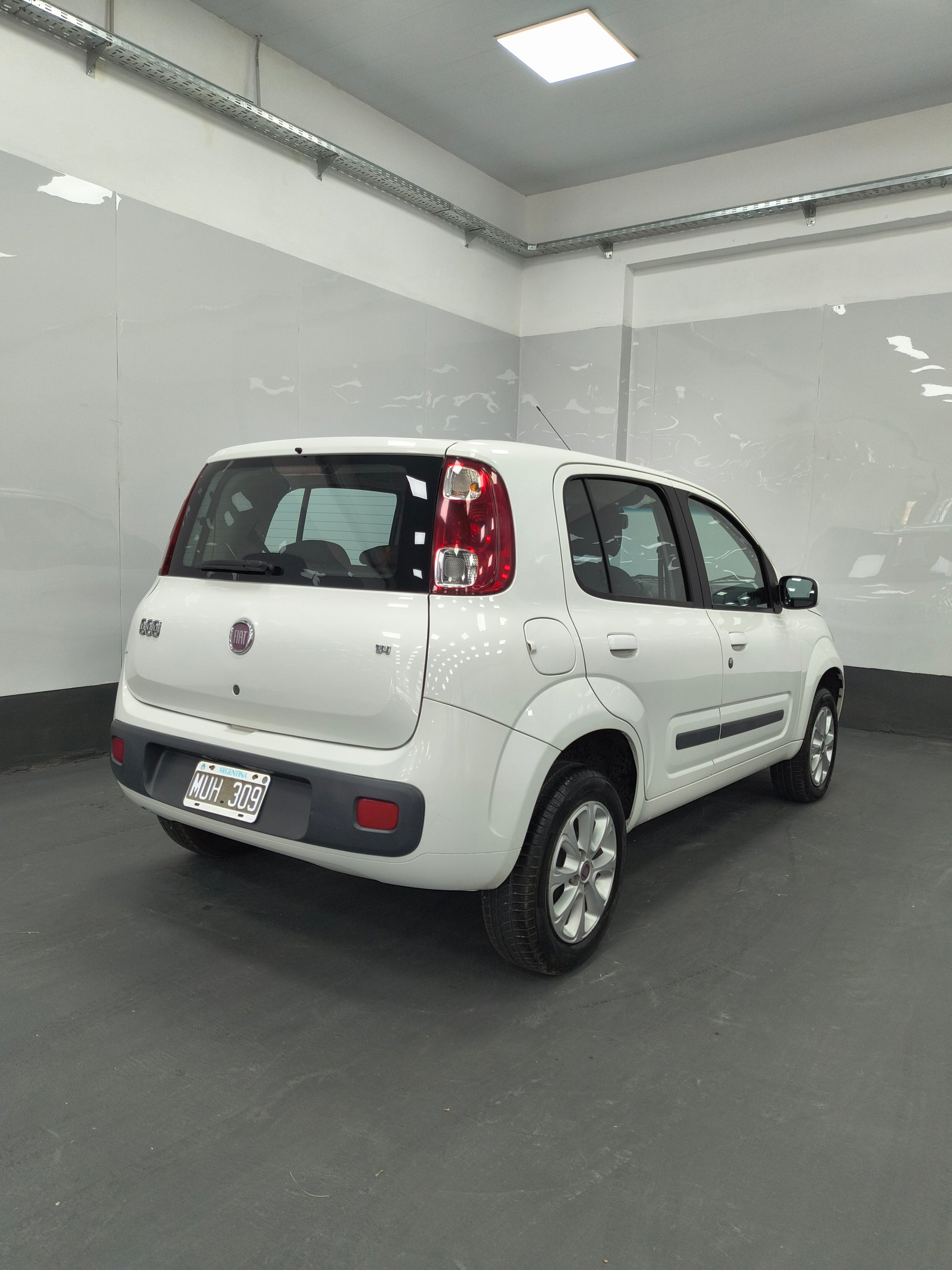 FIAT UNO WAY ATTRACTIVE - 2013 - 113.000 KMS - Belacar