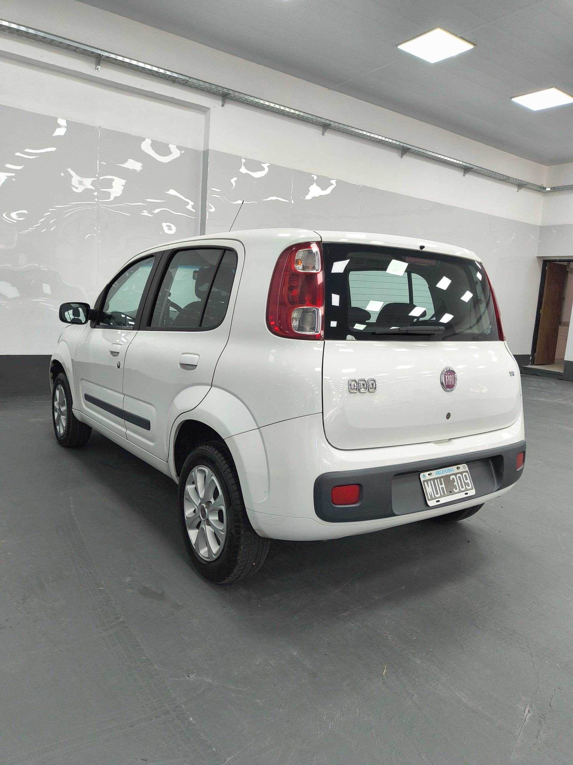 FIAT UNO WAY ATTRACTIVE - 2013 - 113.000 KMS - Belacar