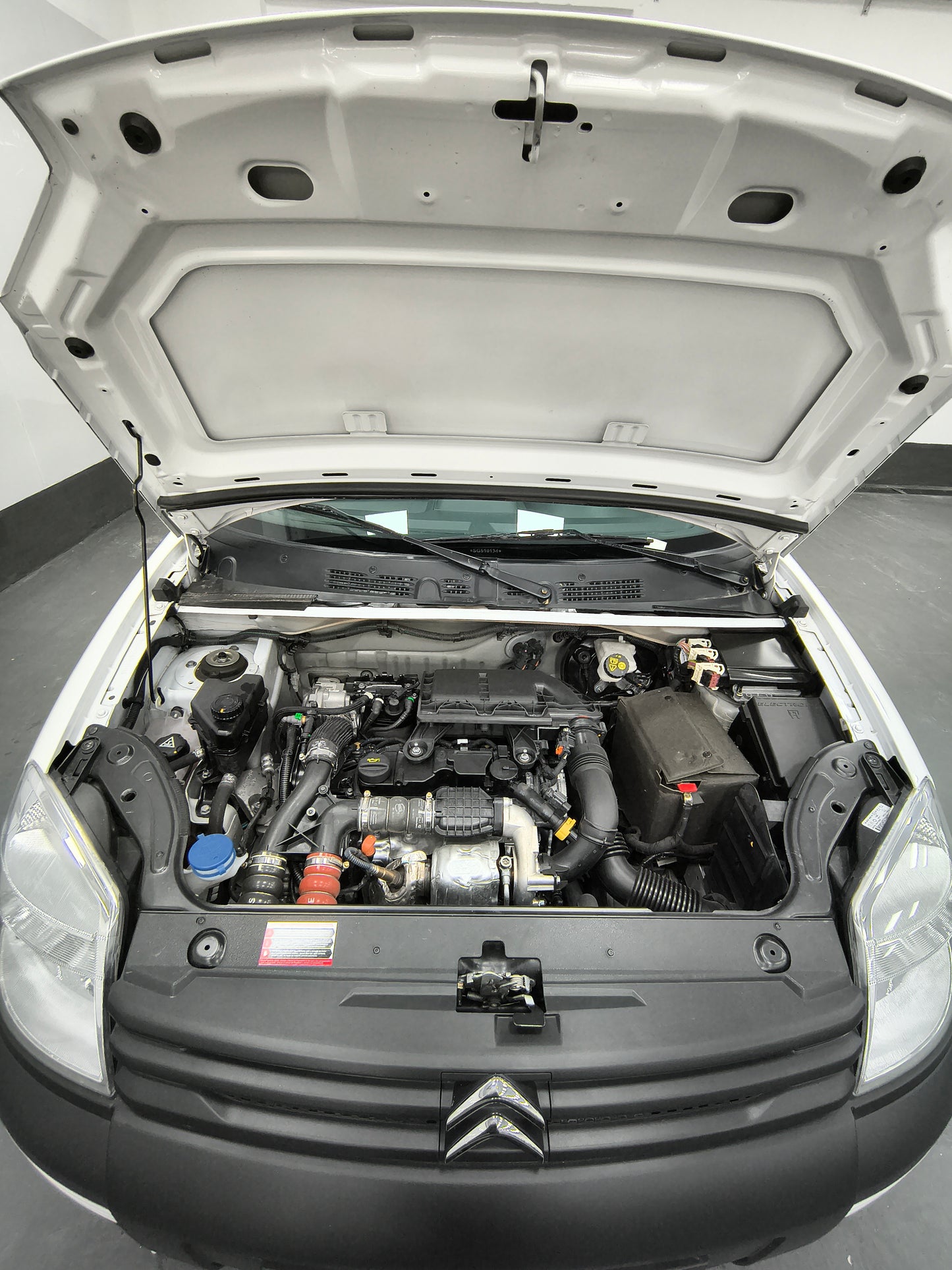 CITROEN BERLINGO FURGON HDI - 2024 - 24.000 KMS - Belacar