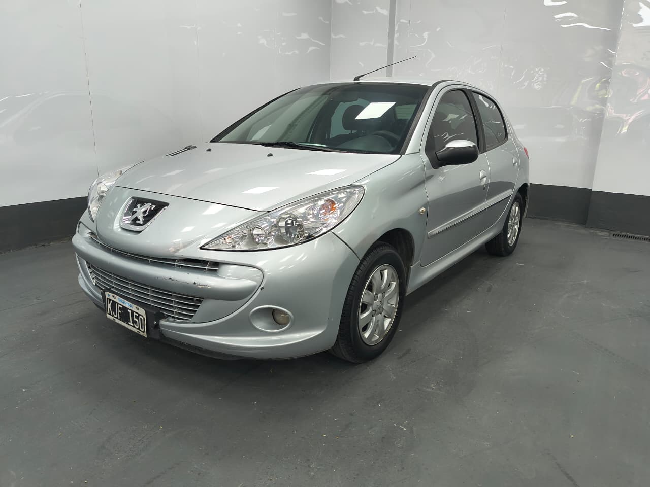 PEUGEOT 207 COMPACT - 2011 - 145.000 KMS - Belacar